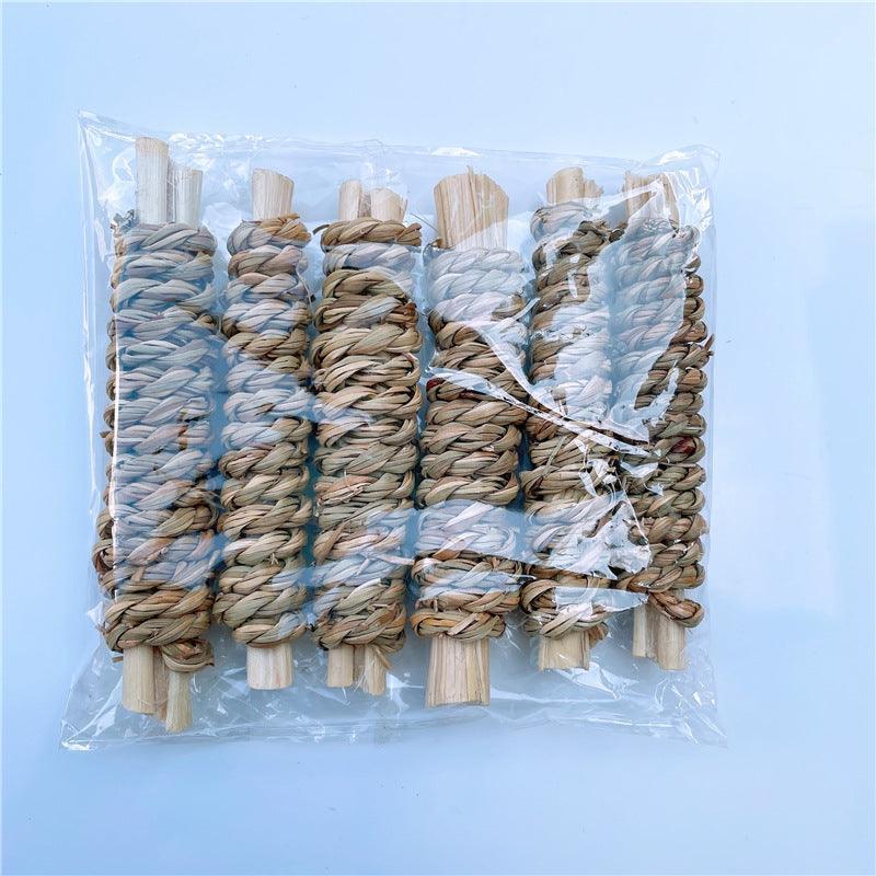 Bamboo Bliss Straw Molar Toy – Natural Chew for Small Pets